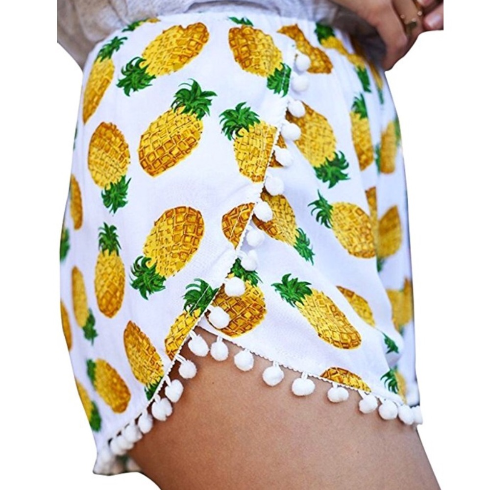 ⛄️NEW Pineapple Print Pom Pom Shorts - Picture 3 of 5
